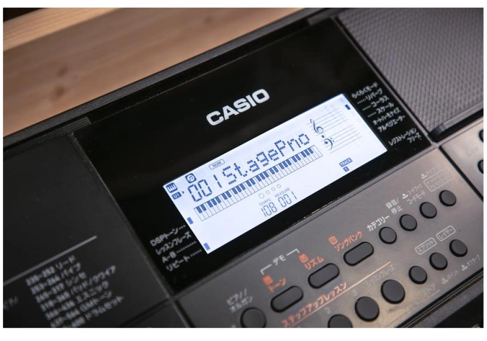 Casio CT-X700