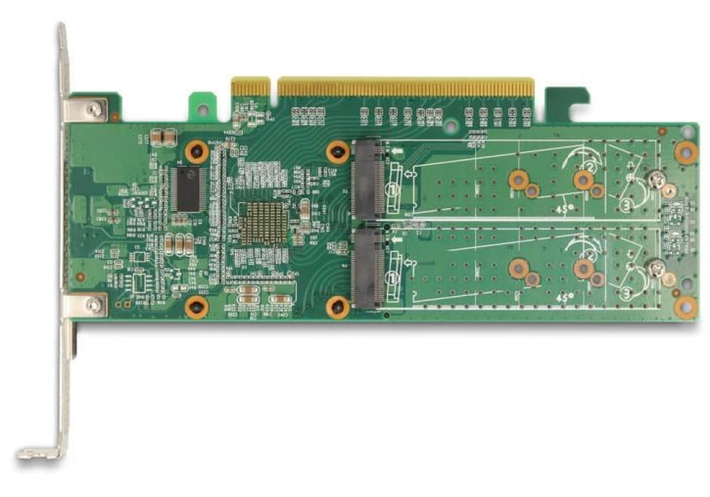DeLOCK Adaptateur de bus hôte PCI Express x16 - 4x NVMe M.2 Key M