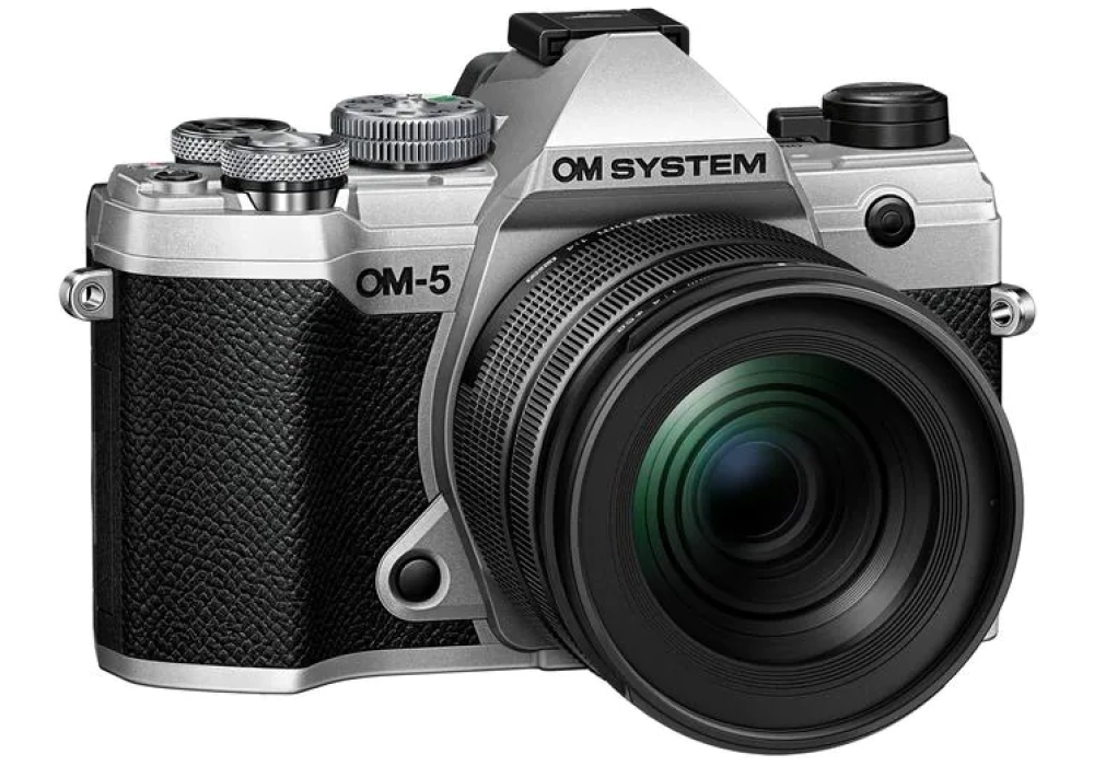 OM-System OM-5 M.Zuiko Digital ED 12-45mm F/4 PRO Argenté